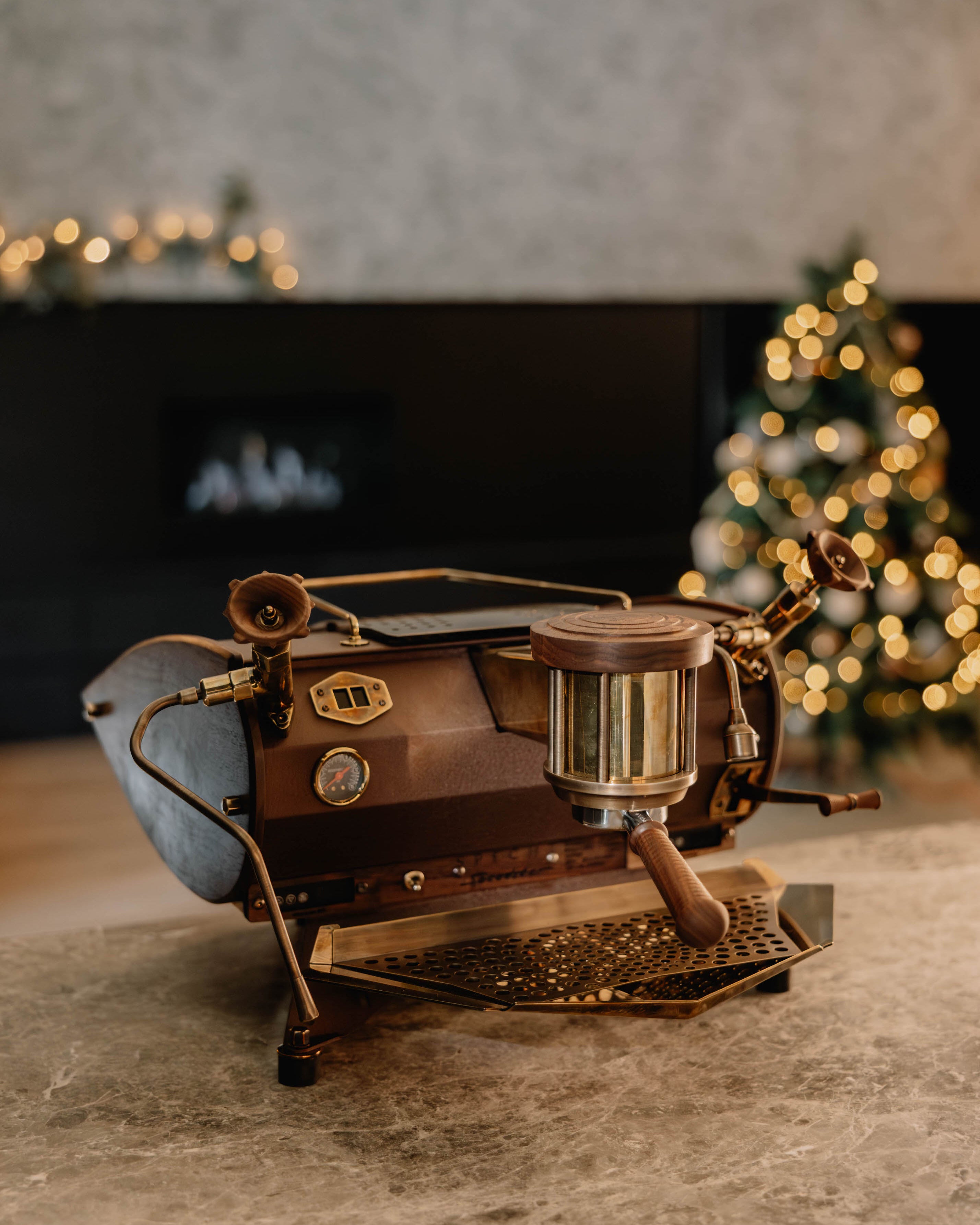 A custom Kees van der Westen Speedster espresso machine, by Specht.