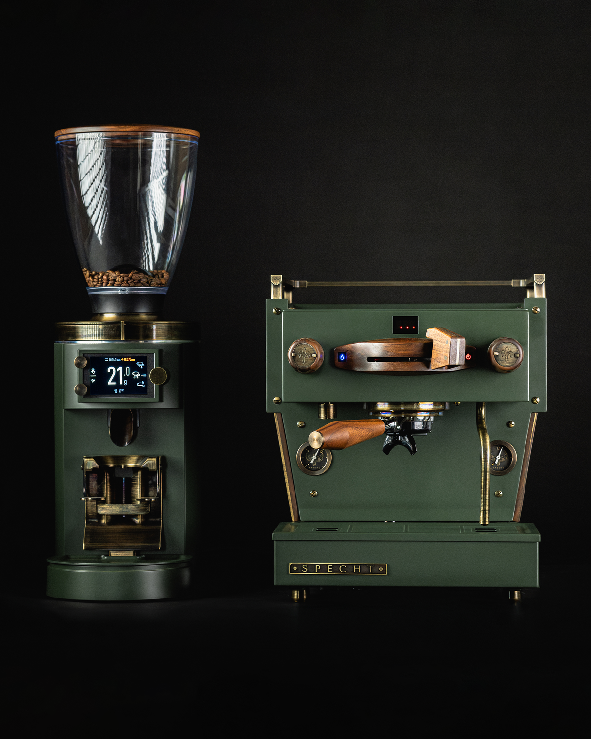 Luxury Green Linea Mini & Mahlkönig E65 Grinder // Specht