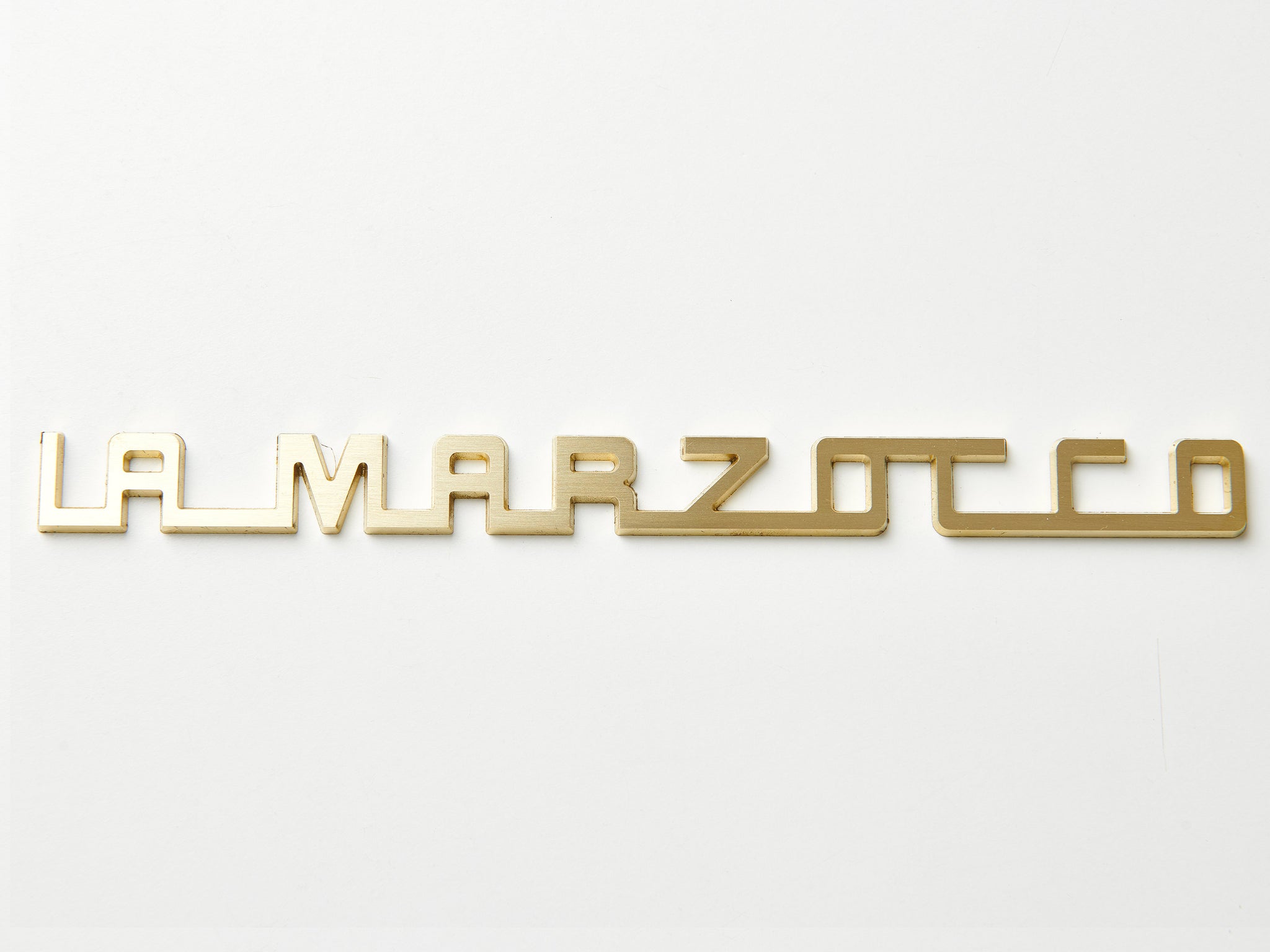 Maroページ ロゴ Large La Marzocco Machine Badge // Specht